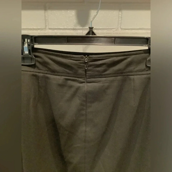 #145 Talbots Black Work Skirt Size 14 - Picture 4 of 5